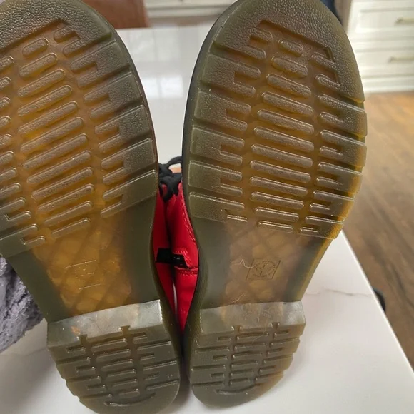 Dr. Martens Kids Red Boots - Picture 4 of 9